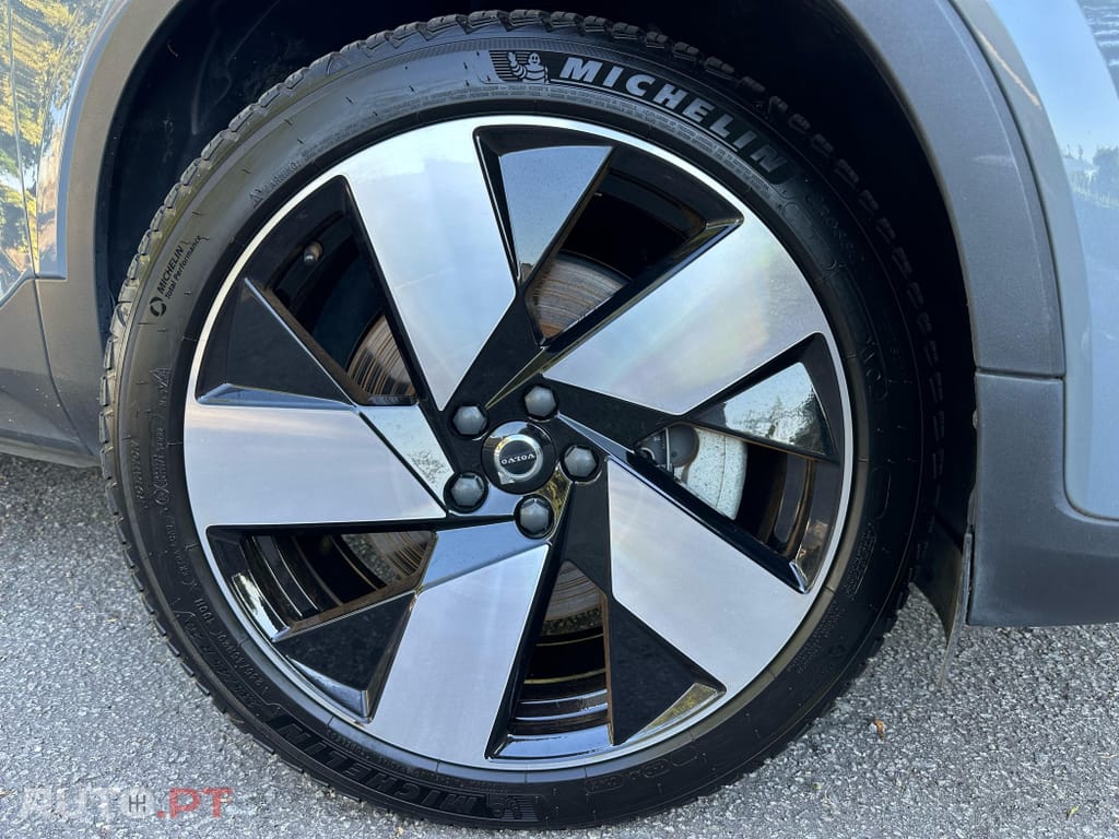 Volvo XC40 Recharge Plus