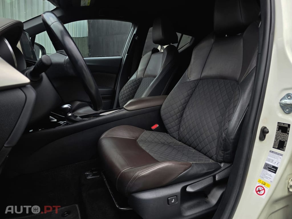 Toyota C-HR 1.8 HSD Exclusive+P.Luxury