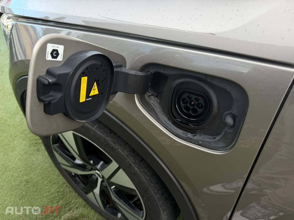 Volvo XC40 1.5 T5 PHEV R-Design