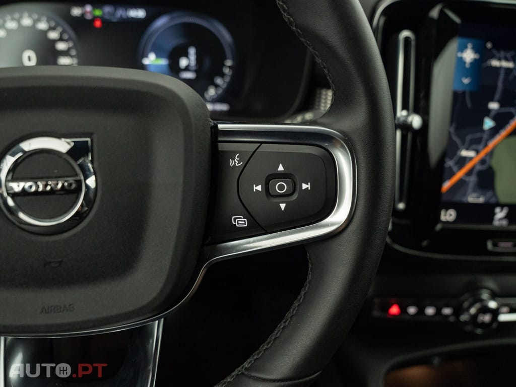 Volvo XC40 1.5 T5 PHEV R-Design Expression