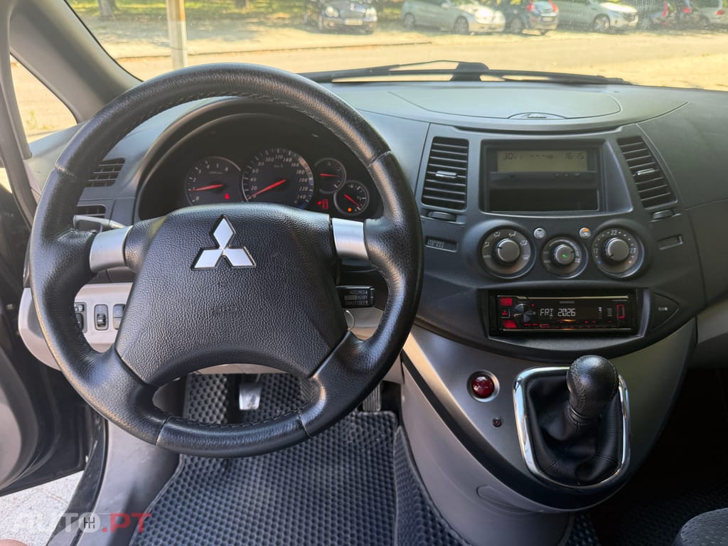 Mitsubishi Grandis 2.0 D-ID 136CV 7 LUGARES IUC BARATO