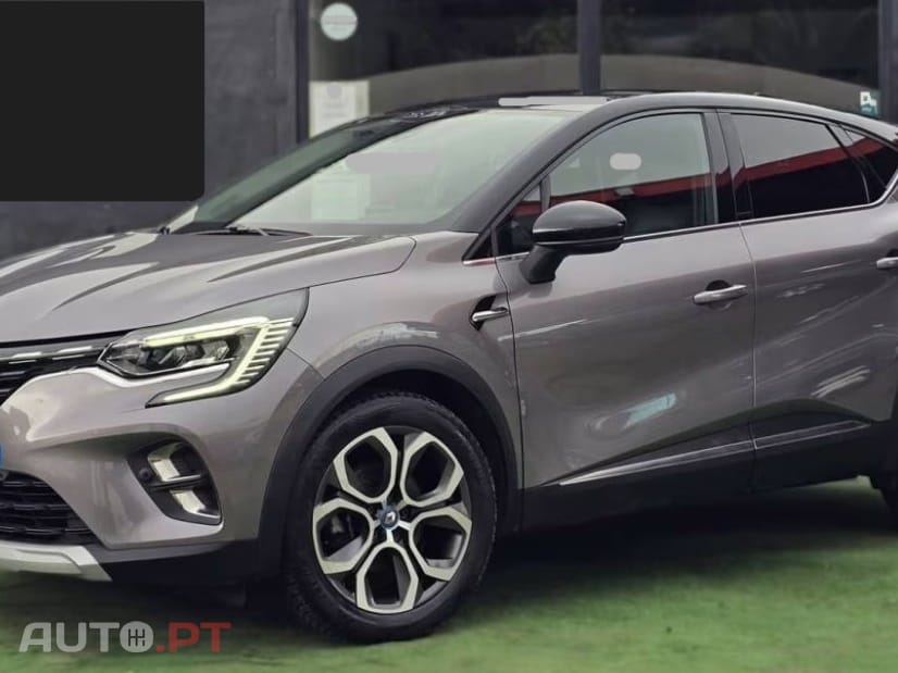 Renault Captur 1.6 E-TECH PLUG-IN INTENSE