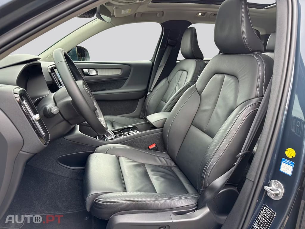 Volvo XC40 I.V.A DEDUTIVEL T4 Recharge Inscription