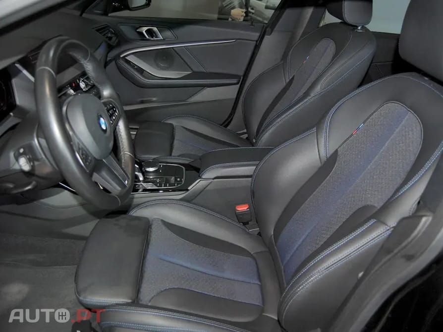 BMW 216 d Pack Desportivo M