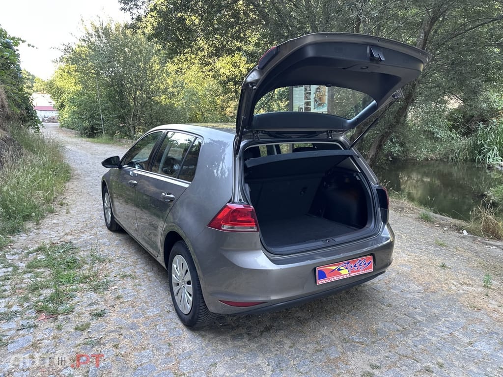 Volkswagen Golf 1.6 TDI BlueMotion Comfortline