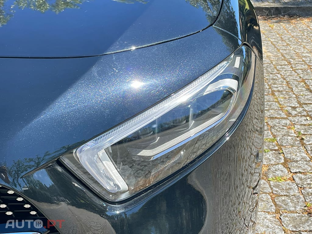 Mercedes-Benz A 250 e 8G-DCT AMG Line