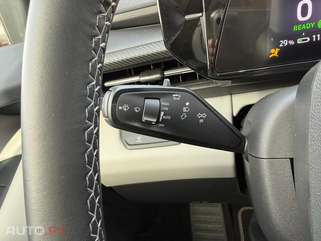 Ford Explorer 77 kWh Premium