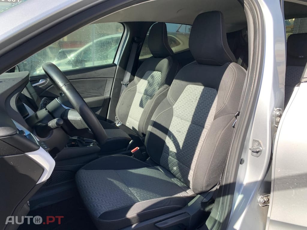 Renault Clio 1.0 TCe Techno Bi-Fuel