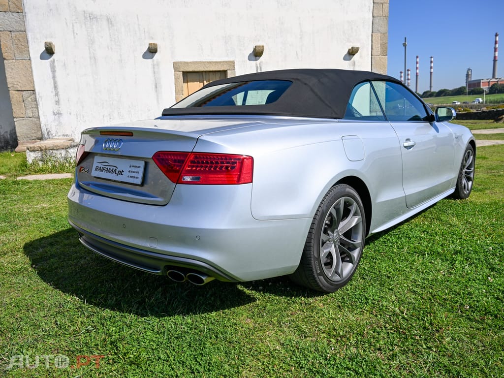 Audi A5 3.0 TFSi S5 quattro S tronic