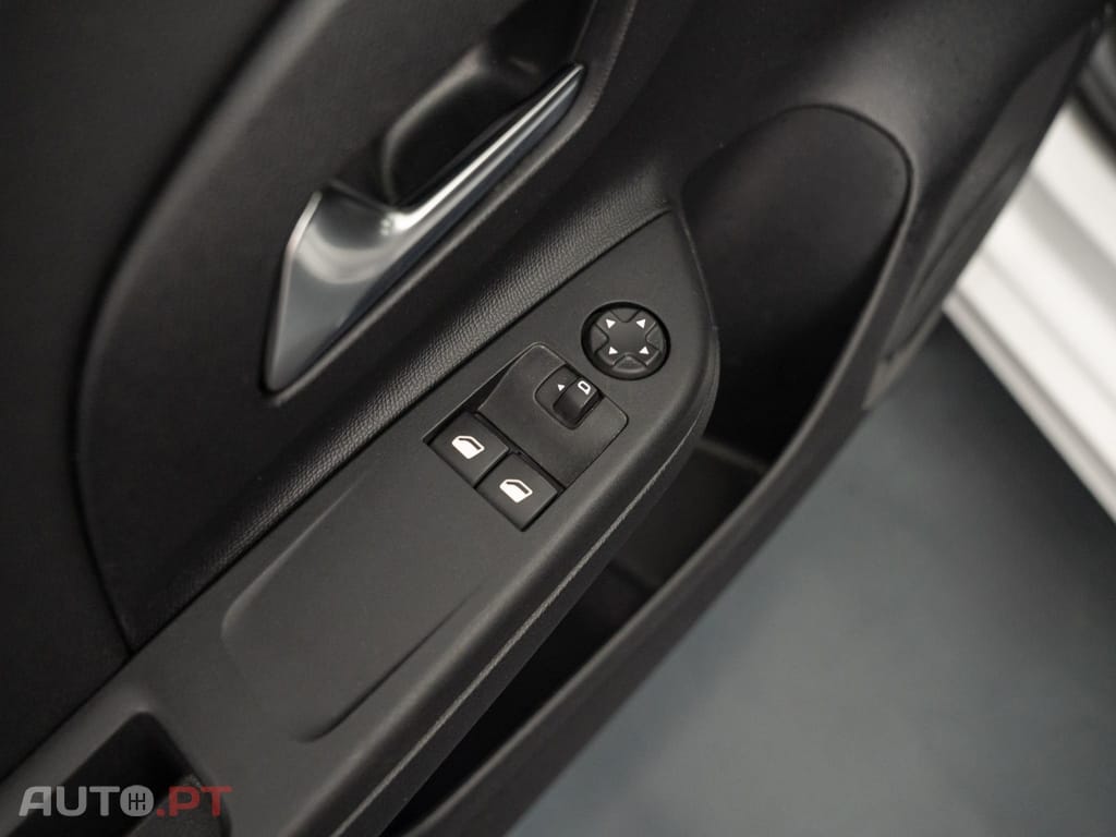 Opel Corsa-E Business