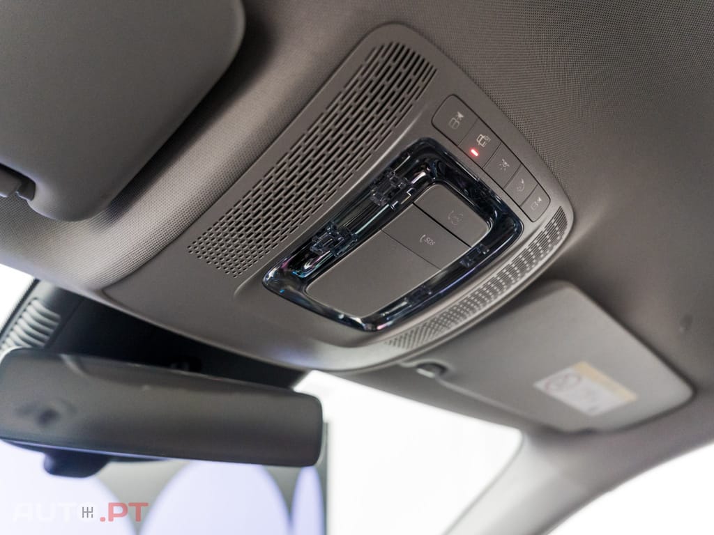 Mercedes-Benz A 250 e