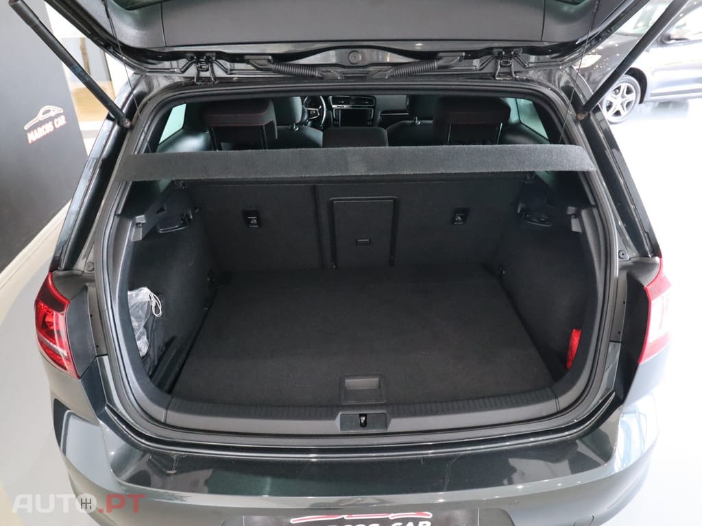Volkswagen Golf 2.0 TSi GTi DSG Performance