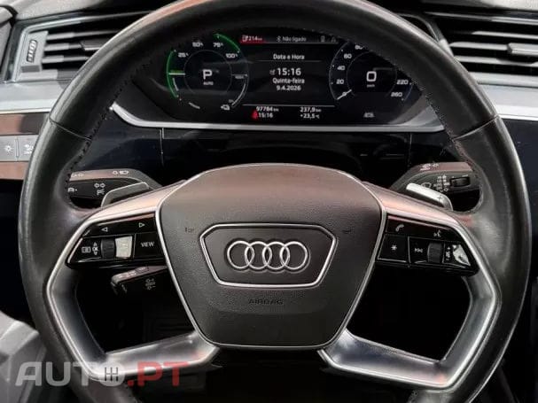 Audi E-Tron 50 quattro