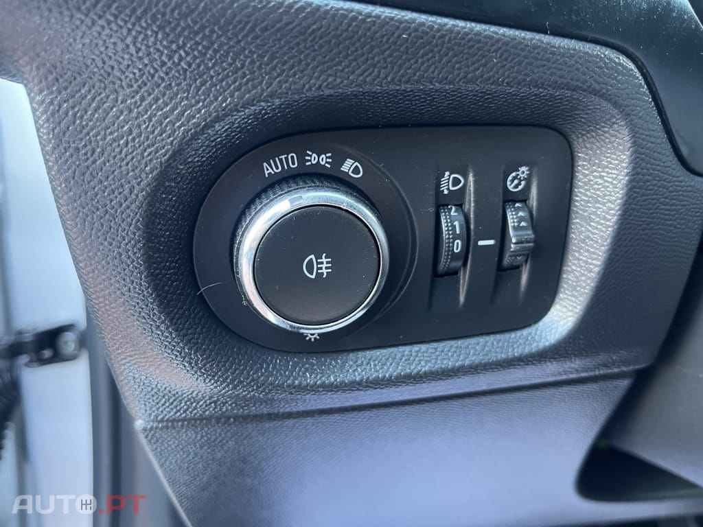 Opel Corsa 1.2 Edition