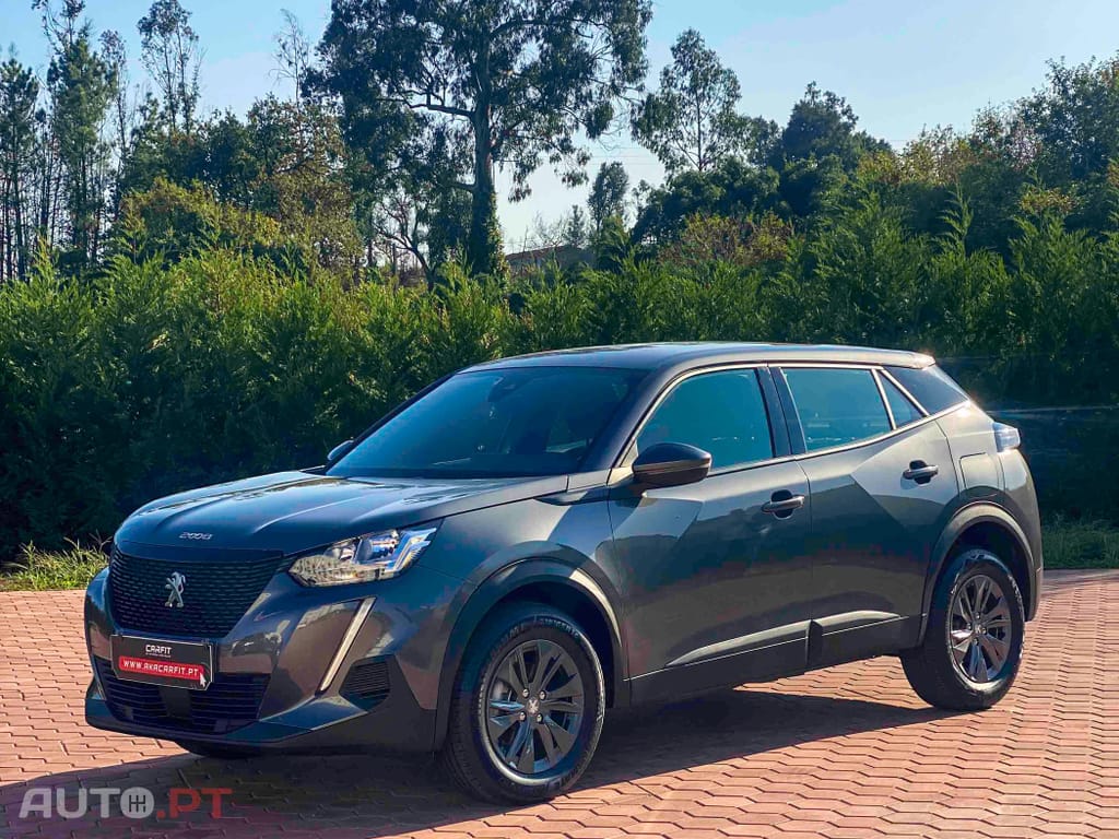 Peugeot 2008 1.2 PureTech Active Pack