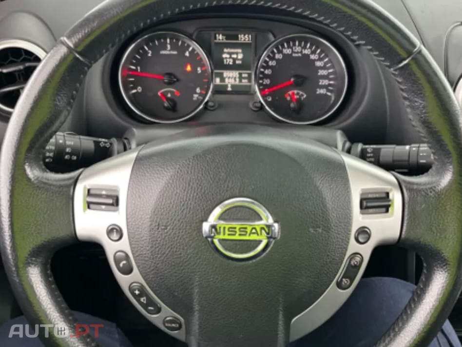 Nissan Qashqai 1.5 dCi Tekna Sport 18