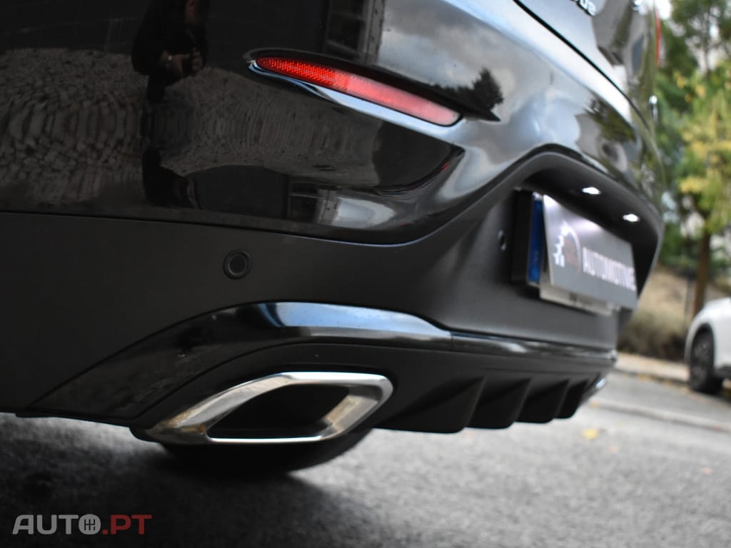 Mercedes-Benz GLC 300 de 4Matic AMG Line