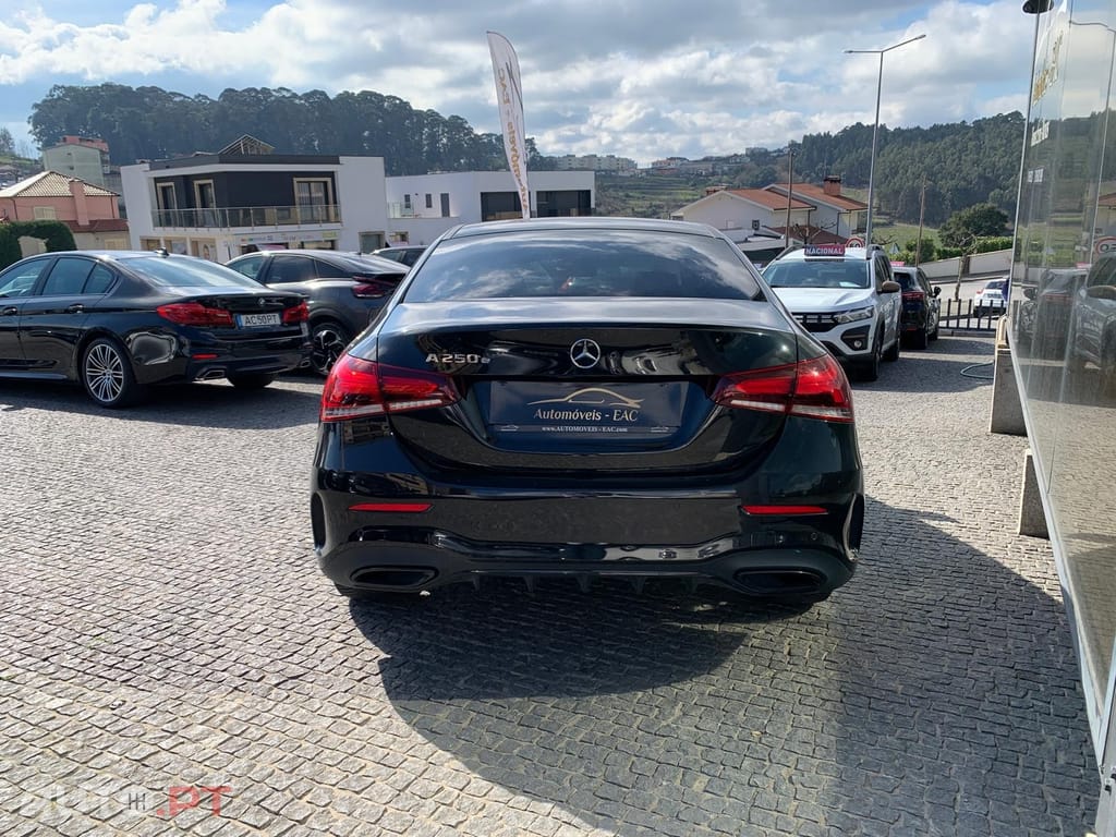 Mercedes-Benz A 250 e AMG Line