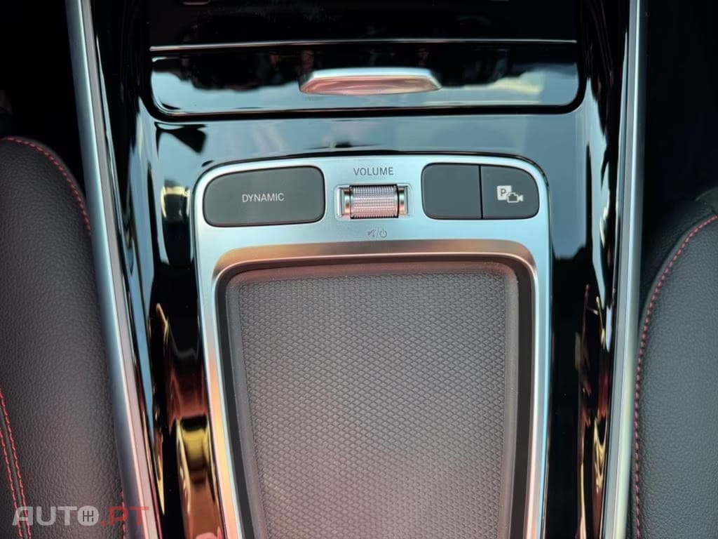 Mercedes-Benz EQB I.V.A DEDUTIVEL 300 4M AMG Adv 