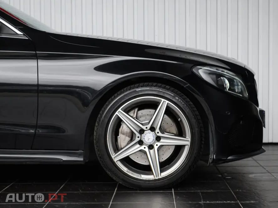Mercedes-Benz C 250 d Coupé AMG Line
