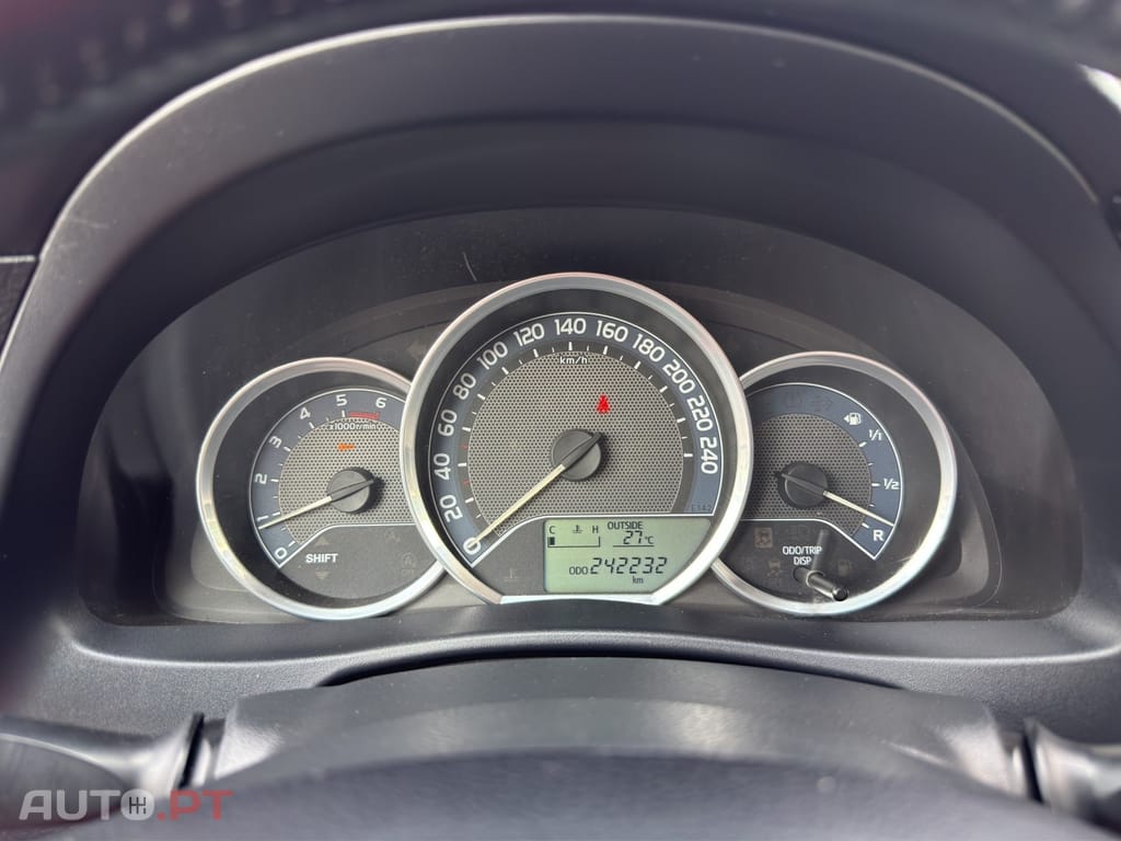 Toyota Auris 1.4 D-4D Exclusive