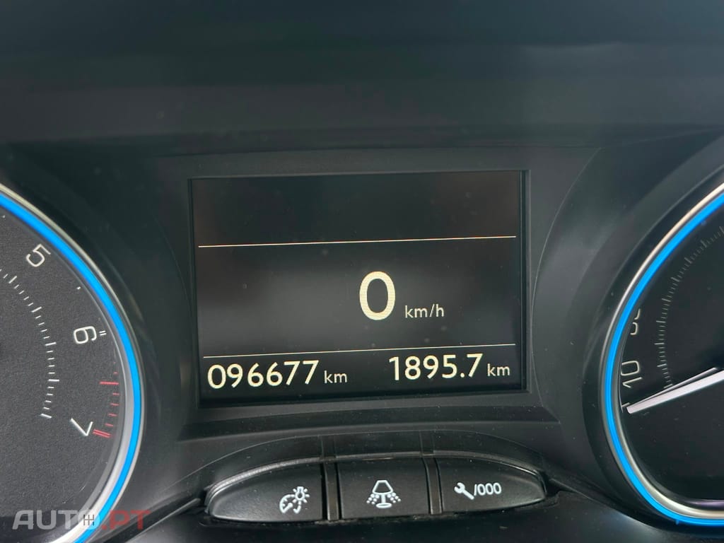 Peugeot 2008 1.2 PureTech Allure