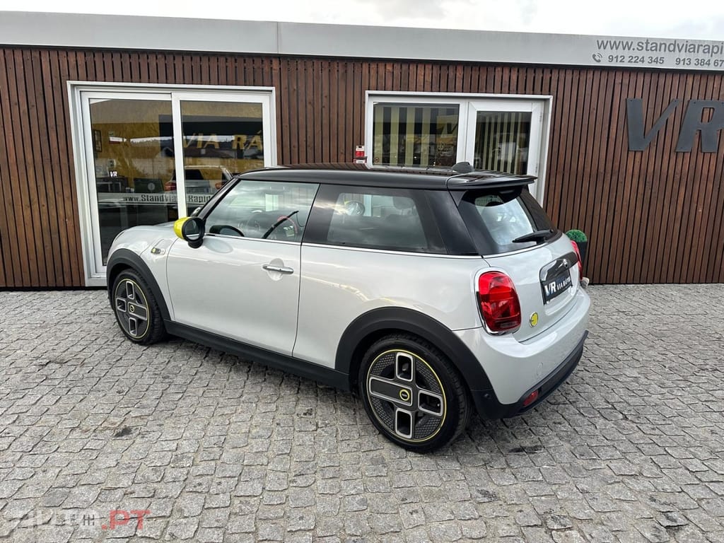 MINI Cooper Cooper SE
