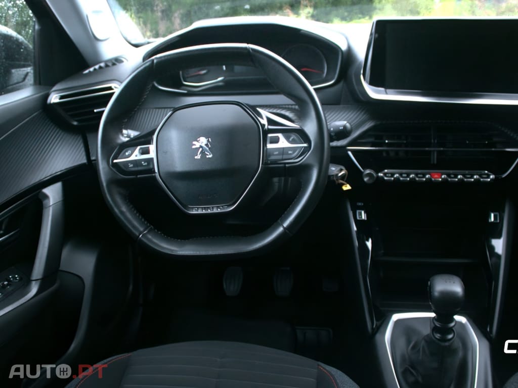 Peugeot 2008 1.2 PureTech Active Pack