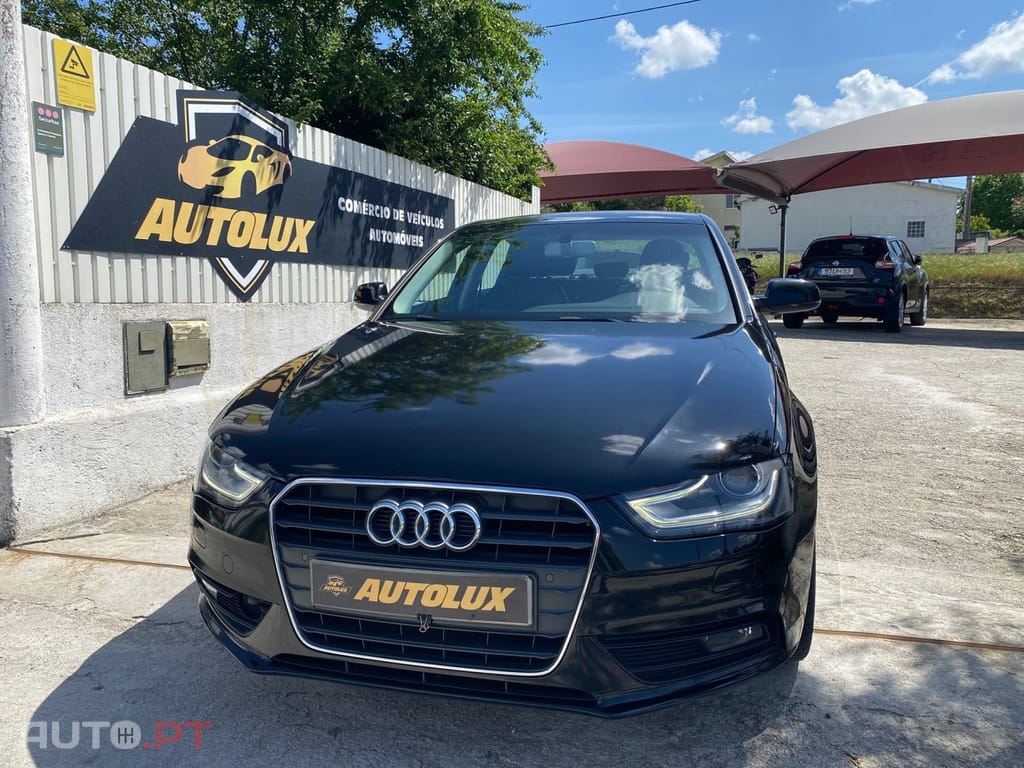 Audi A4 2.0 TDI Business Line S-line