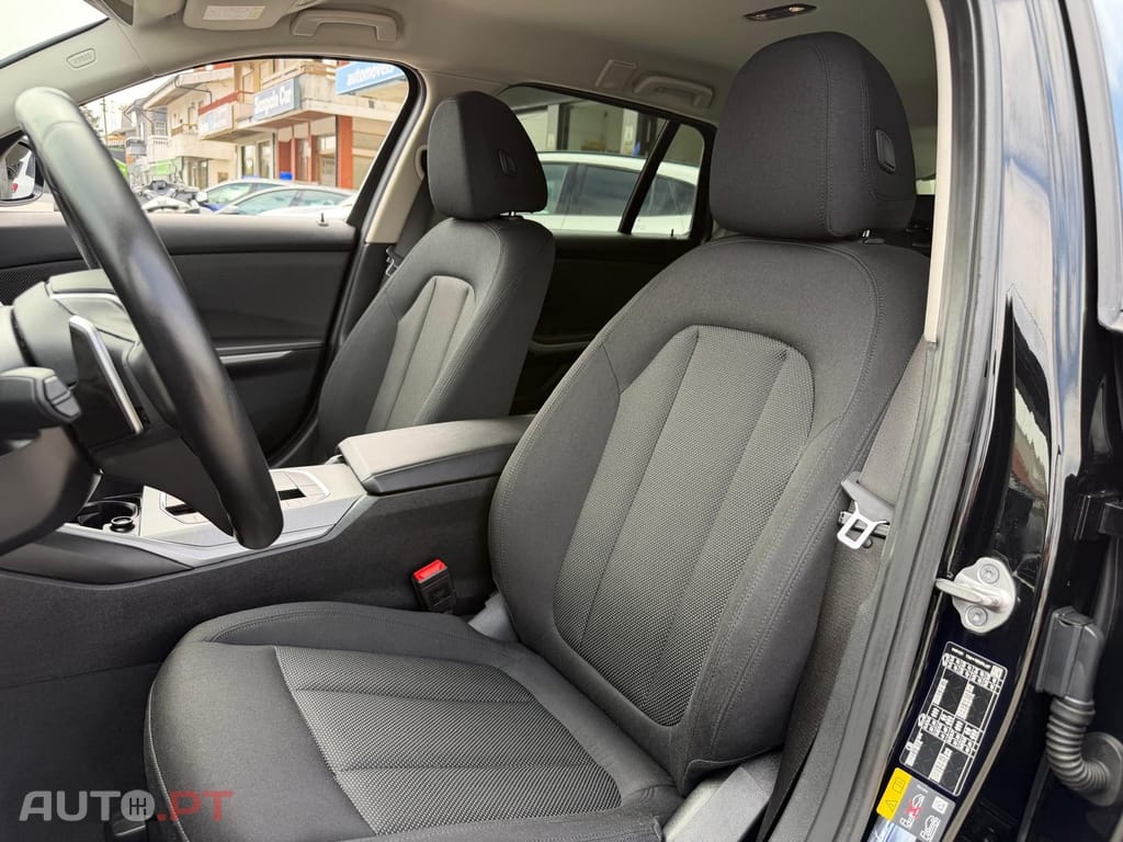 BMW 320 e Auto