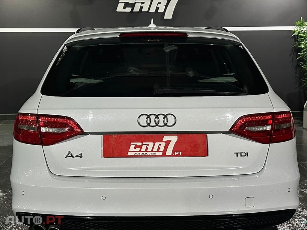 Audi A4 Avant 2.0 TDI Business Line S-line