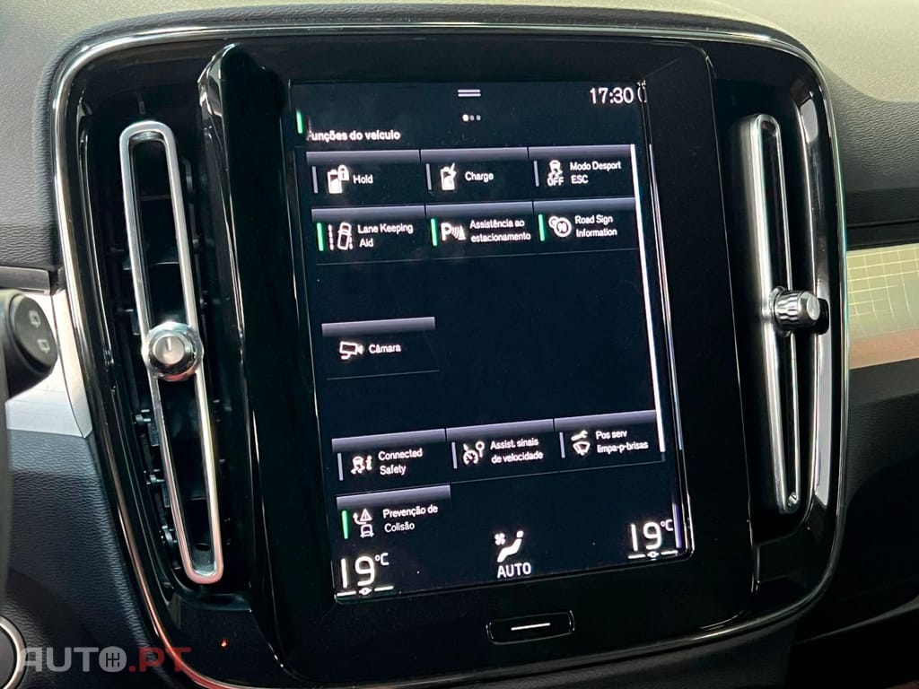 Volvo XC40 1.5 T4 211 PHEV Inscription