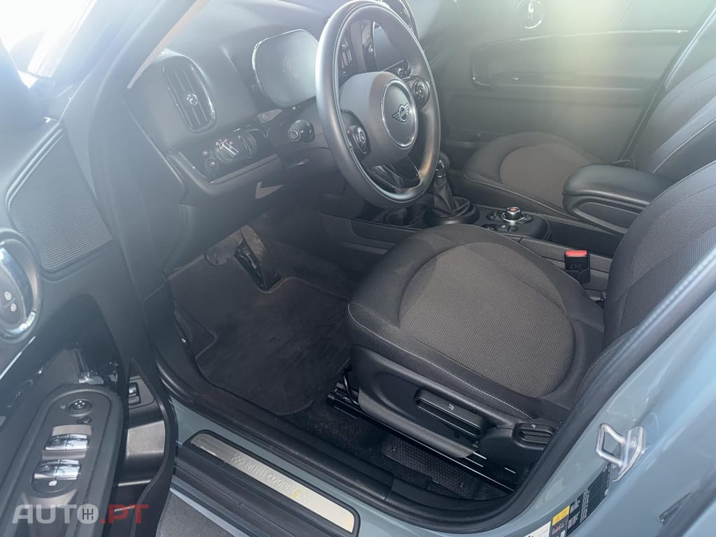 MINI Countryman Cooper SE ALL4 Auto