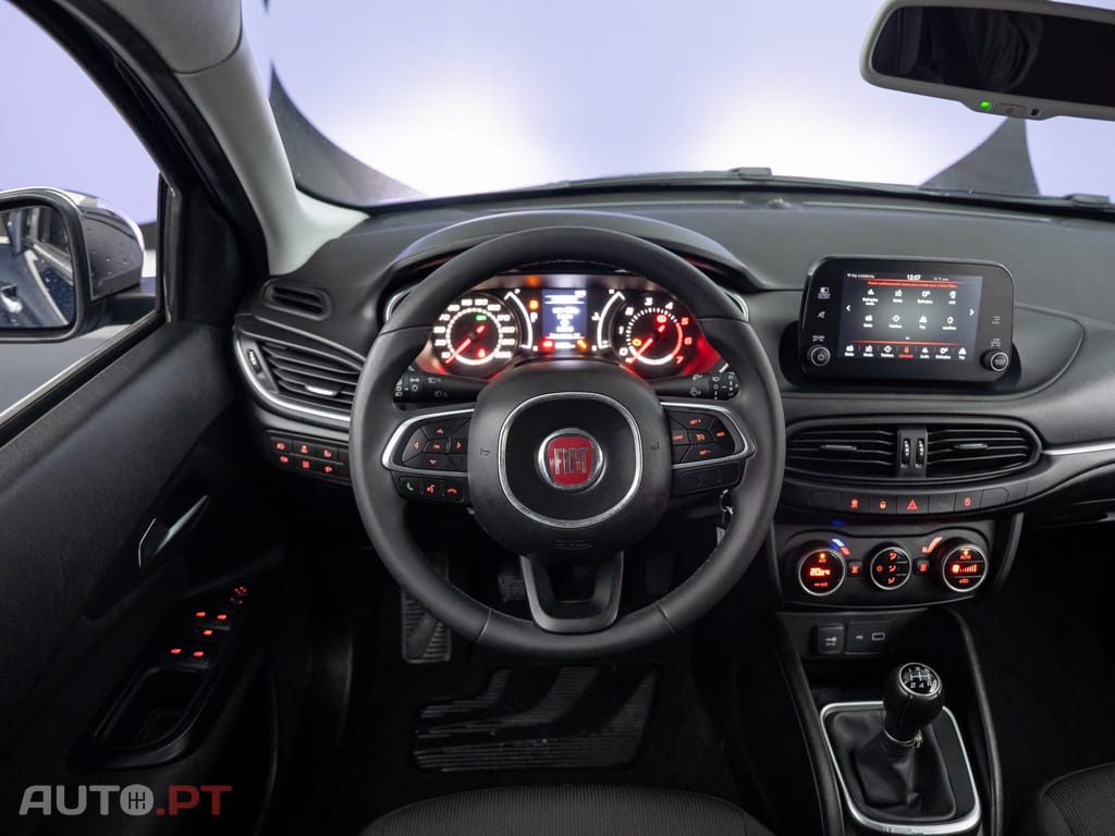 Fiat Tipo 1.3 M-Jet Mirror