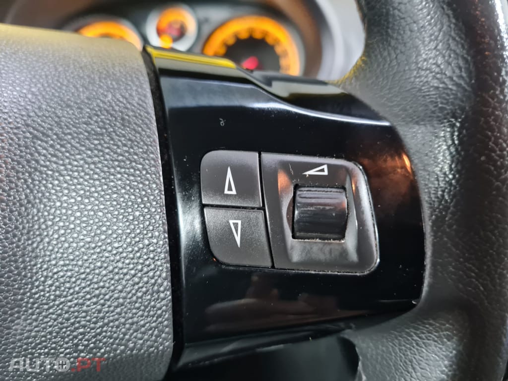 Opel Corsa  1.3 CDTI Edition Série  111 Anos