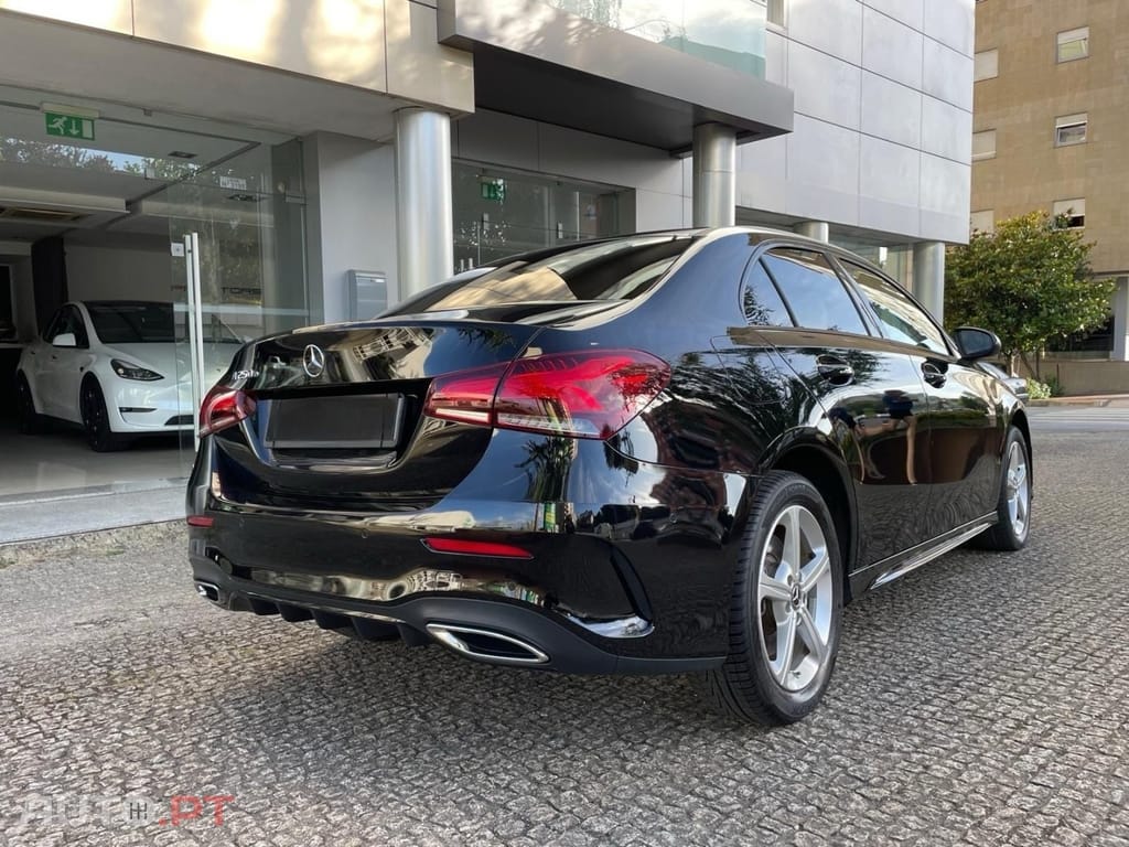 Mercedes-Benz A 250 e AMG Line