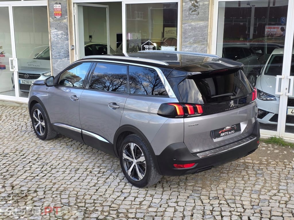 Peugeot 5008 PureTech 130 Crossway