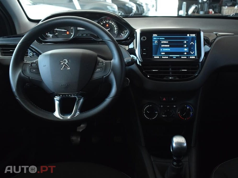 Peugeot 208 1.5 BlueHDi Signature