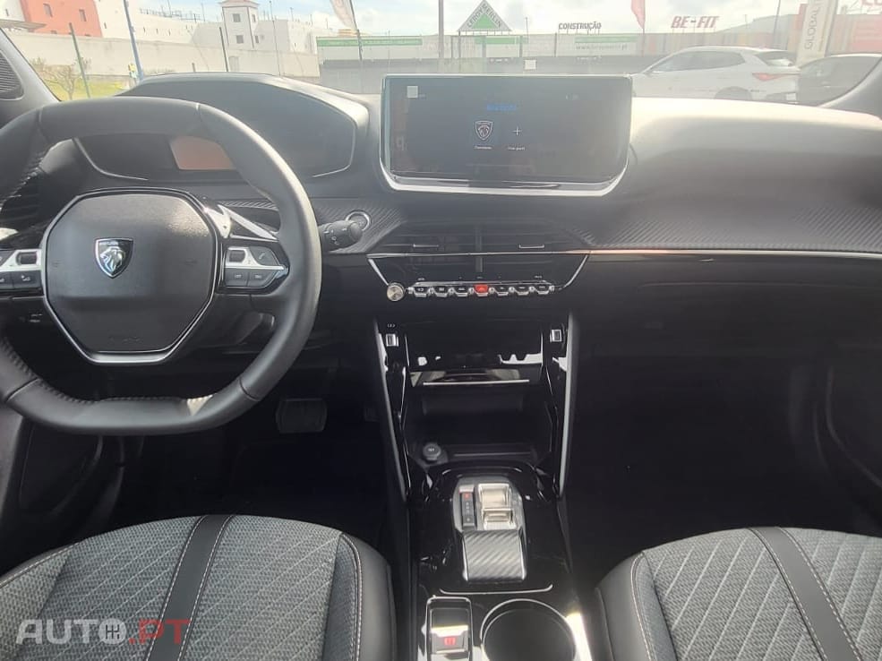 Peugeot E-2008 54 kWh Allure