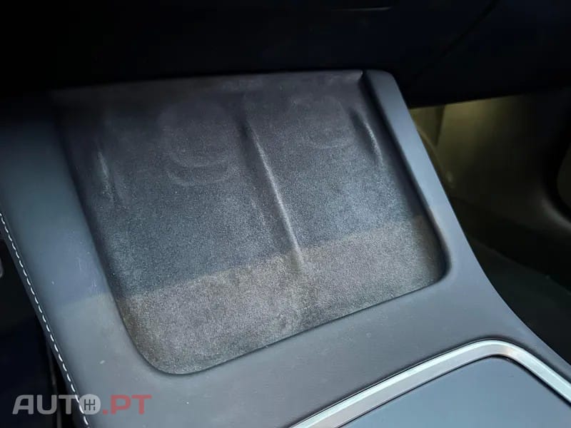 Tesla Model 3 Long Range Tração Integral