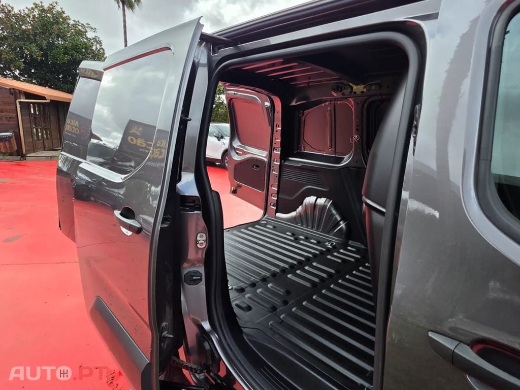 Citroen Berlingo 1.5 BlueHDi M Club EAT8