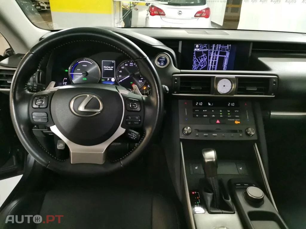 Lexus IS 300 Executive+