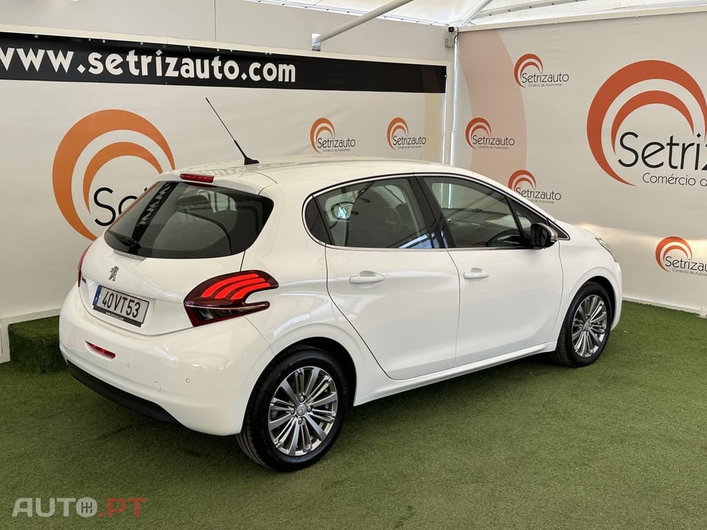 Peugeot 208 1.2 PureTech Allure