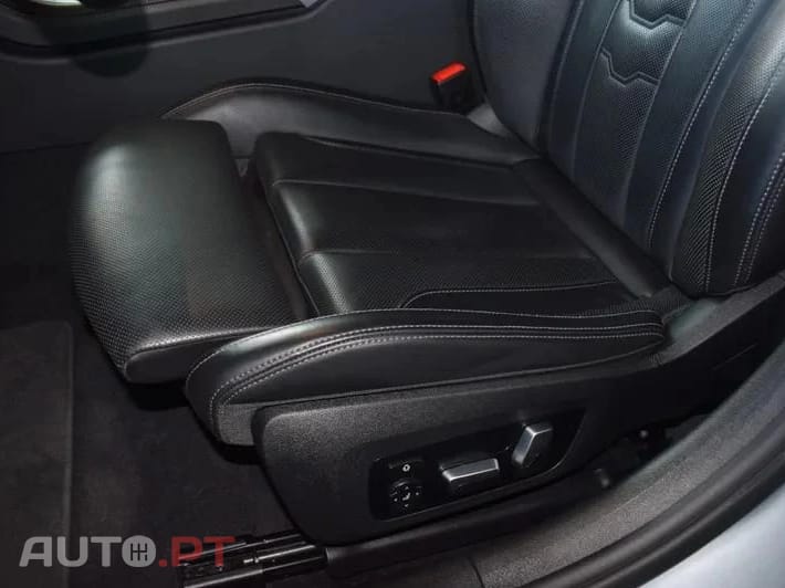 BMW 840 i Pack M