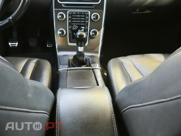 Volvo V60 1.6 D2 Summum Eco