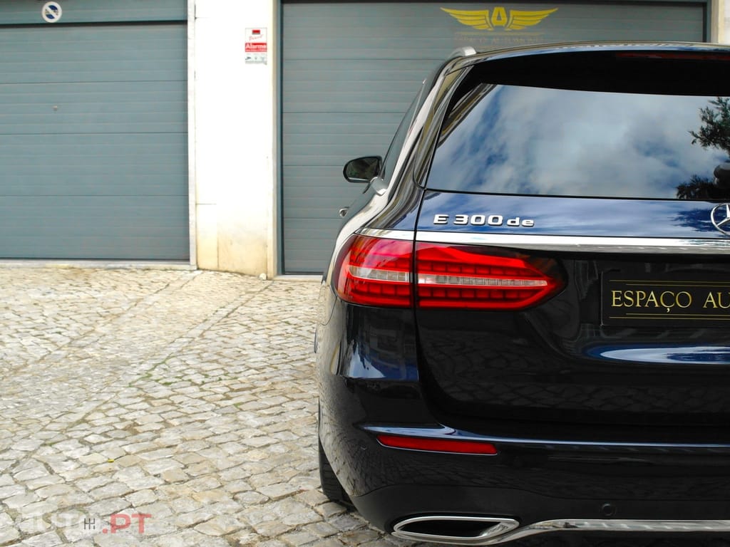 Mercedes-Benz E 300 De AMG Line