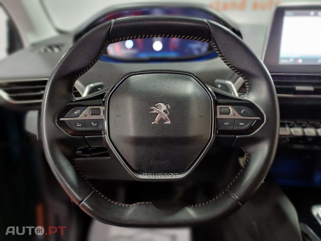 Peugeot 5008 1.2 PureTech Allure EAT8