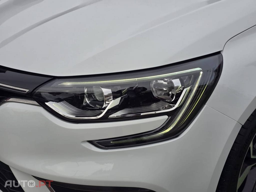 Renault Mégane Sport Tourer 1.5 Blue dCi Limited EDC
