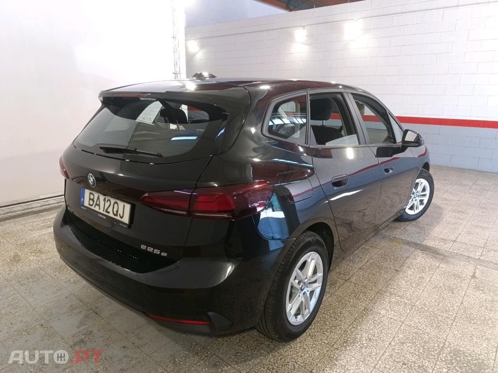 BMW 225 e xDrive