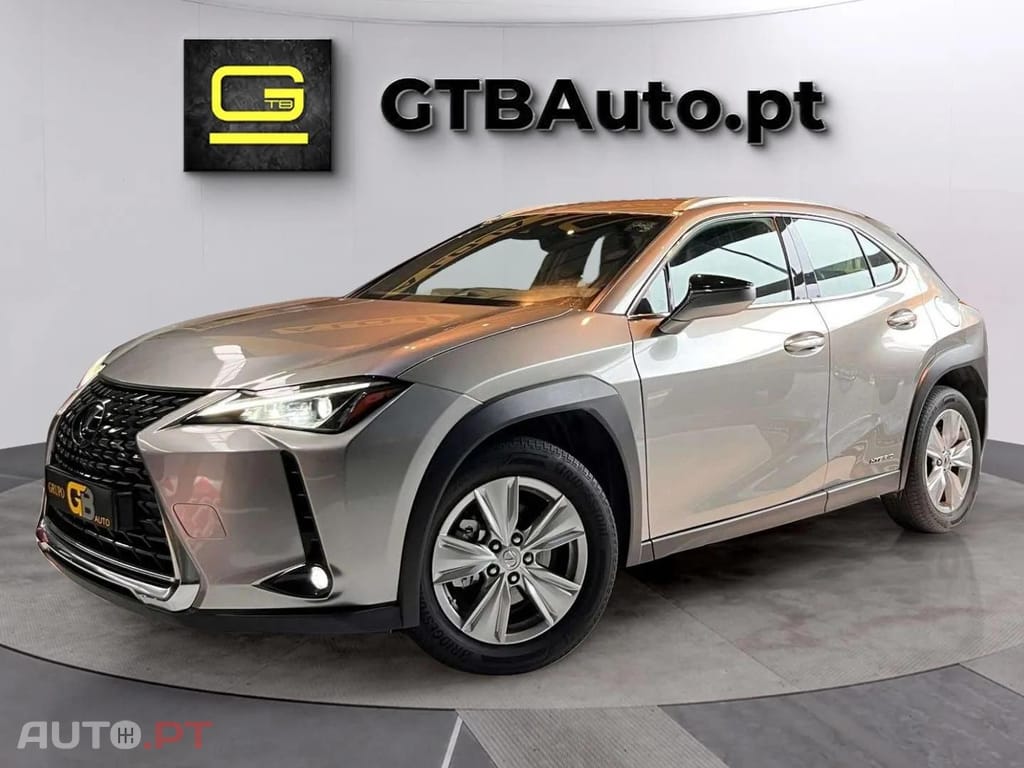Lexus UX Business